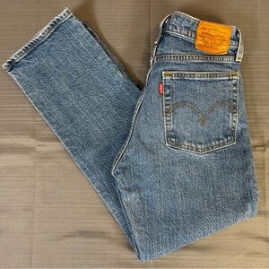 Levi’s Wedgie Straight Jeans W25 L26 High Rise 99% Cotton Denim